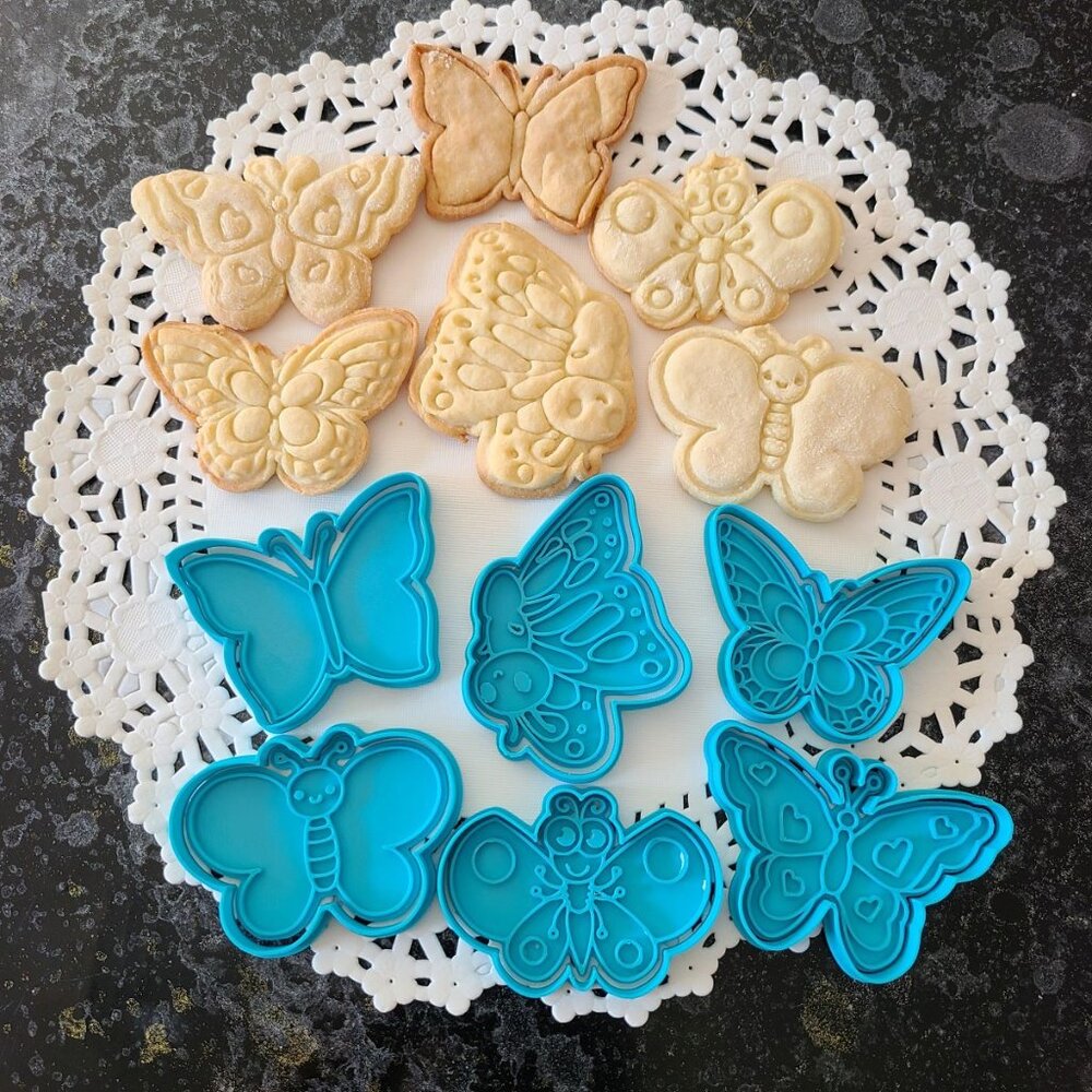 6-Piece Butterfly Cookie Cutters & Stamp Set Blue